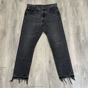 Levi's Women’s Casual Charcoal Black Denim Straight Frayed Hem Streetwear Jeans